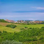 Diana By Interhome Vikendica