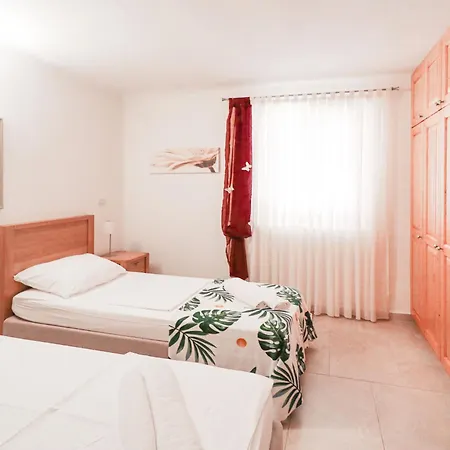 Holiday home Diana By Interhome