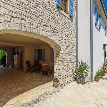 Diana By Interhome *